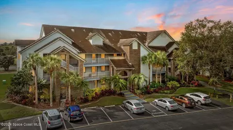 575 Shadow Wood Ln #221, Titusville, FL 32780