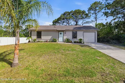 1124 Wyoming Dr SE, Palm Bay, FL 32909