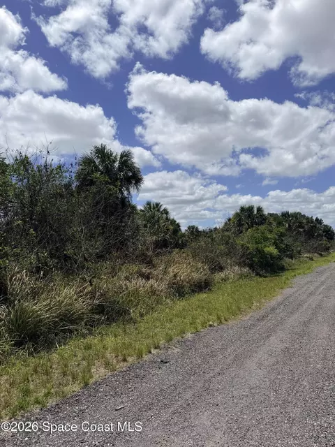 708 Parrotfish St SW, Palm Bay, FL 32908