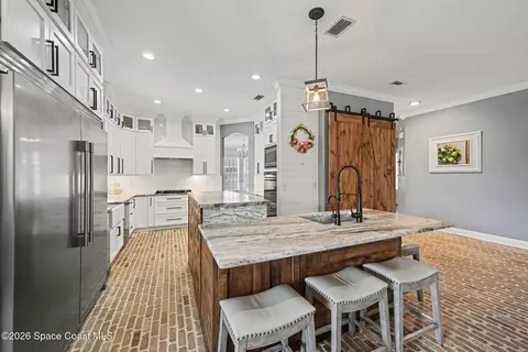 Kitchen - 4480 Philodendron Ct, Melbourne, FL 32934 photo 4 of 4