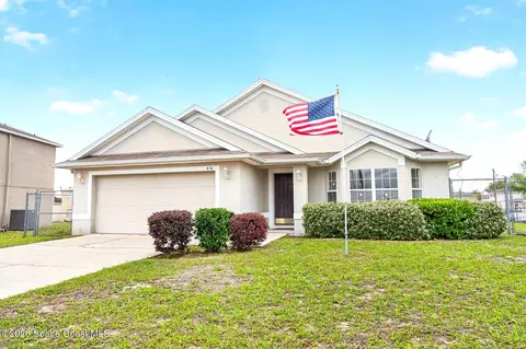 416 Lakeview Rd, Poinciana, FL 34759