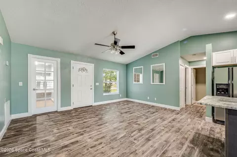 1631 Santonian St SE, Palm Bay, FL 32909