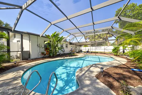 452 Alice Dr, Melbourne, FL 32935