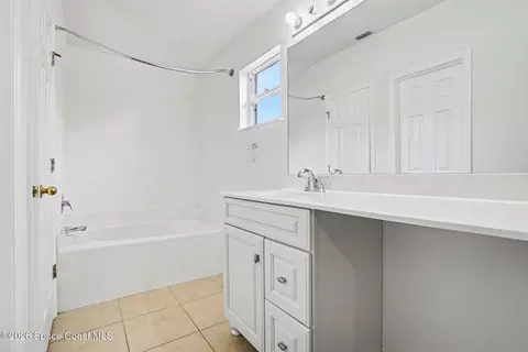 Bath - 287 Mcclain Dr, Melbourne, FL 32904 photo 1 of 3