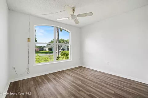 Bedroom - 287 Mcclain Dr, Melbourne, FL 32904 photo 2 of 2