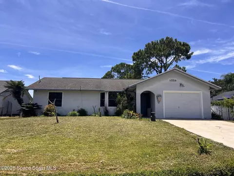1018 Big Horn Cir NW, Palm Bay, FL 32907