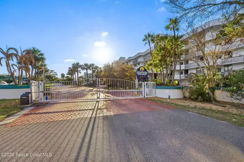 300 Columbia Dr #305-2, Cape Canaveral, FL 32920