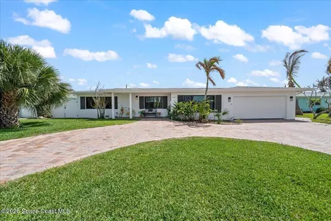 655 Kenwood Ct, Satellite Beach, FL 32937
