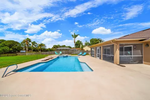 Exterior - 6965 Hundred Acre Dr, Cocoa, FL 32927 photo 6 of 8