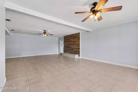 Living - 4950 Blounts Ridge Rd, Mims, FL 32754 photo 5 of 7