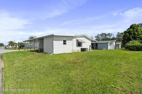 2519 Independence Ln, Saint Cloud, FL 34772 photo 24
