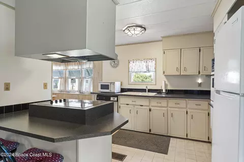 2519 Independence Ln, Saint Cloud, FL 34772 photo 15