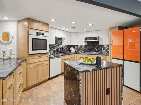 Kitchen - 4045 Jake Ave, Cocoa, FL 32926 photo 2 of 3