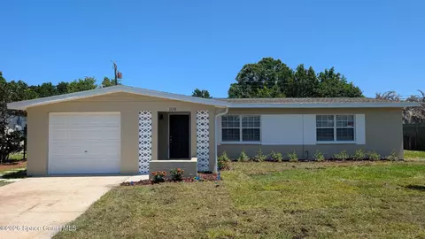 108 1st St, Merritt Island, FL 32953
