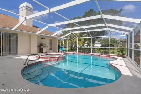 1013 Spanish Wells Dr, Melbourne, FL 32940