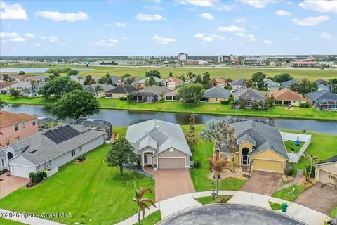 2947 Mondavi Dr, Rockledge, FL 32955