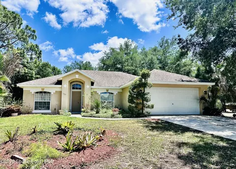 1563 Hamilton Ave SW, Palm Bay, FL 32908