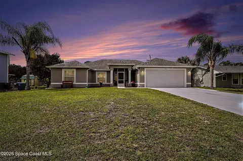 2048 Kent St NE, Palm Bay, FL 32907