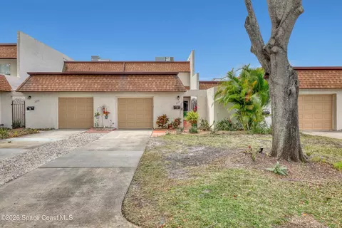 2554 Demaret Dr #303A, Titusville, FL 32780