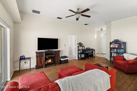 Living - 1341 Olde Bailey Ln, Melbourne, FL 32904 photo 2 of 2