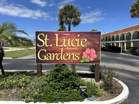 201 Saint Lucie Ln #804, Cocoa Beach, FL 32931