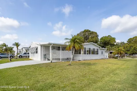 7608 Montauk Ave #T10, Micco, FL 32976