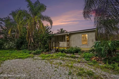 7610 Patti Dr, Merritt Island, FL 32953