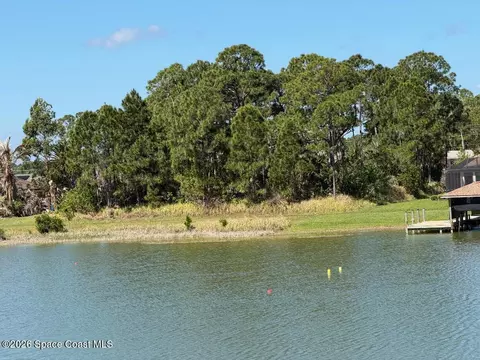 2515 Stillwater Lakes Dr SW, Palm Bay, FL 32908