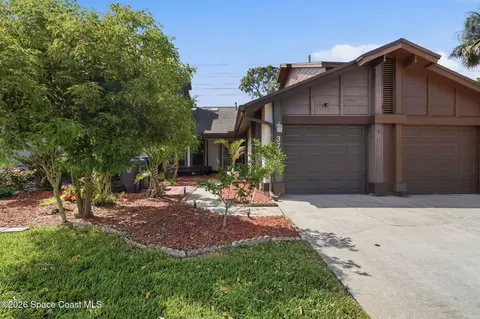 3764 Sawgrass Dr, Titusville, FL 32780