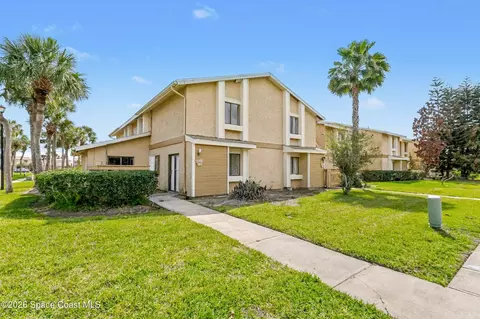 1000 NE Abada Ct NE #107, Palm Bay, FL 32905