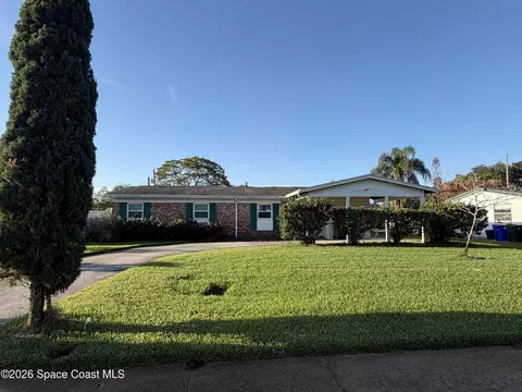 979 Kings Post Rd, Rockledge, FL 32955