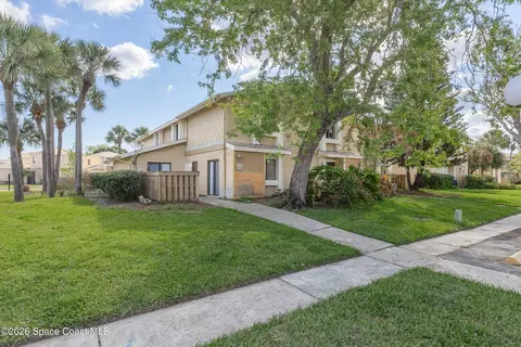 1020 NE Abada Ct NE #101, Palm Bay, FL 32905