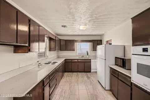 Kitchen - 19 Orange Ave, Rockledge, FL 32955 photo 1 of 1