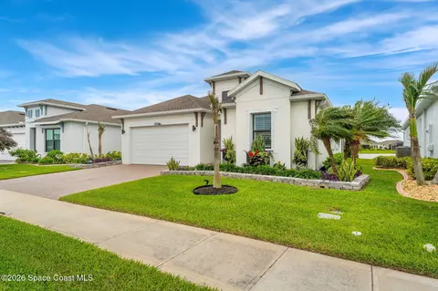 2263 Great Belt Cir, Melbourne, FL 32940