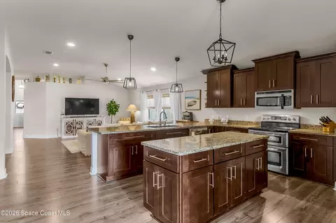 Kitchen - 1491 Bourke Ln, Melbourne, FL 32940 photo 4 of 5