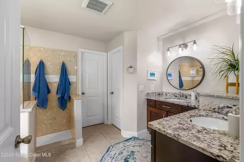 Bath - 1491 Bourke Ln, Melbourne, FL 32940 photo 2 of 6