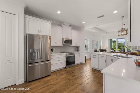 Kitchen - 415 Lorelei Ave, Melbourne, FL 32901 photo 1 of 2