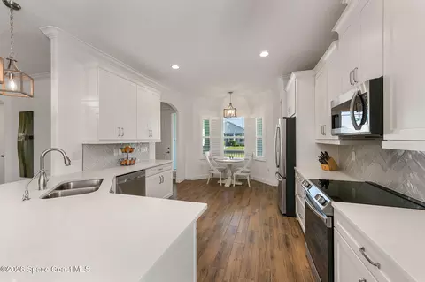 Kitchen - 415 Lorelei Ave, Melbourne, FL 32901 photo 2 of 2