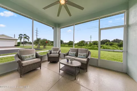 Exterior - 415 Lorelei Ave, Melbourne, FL 32901 photo 16 of 18