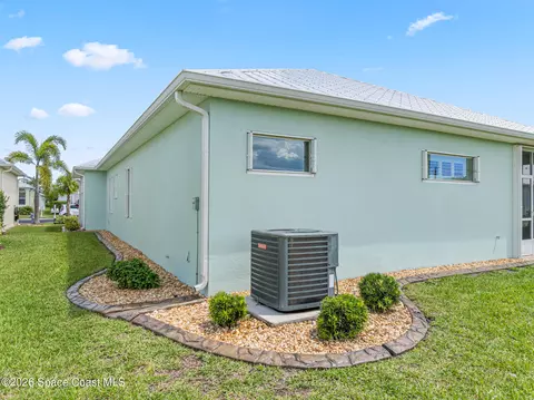 Exterior - 415 Lorelei Ave, Melbourne, FL 32901 photo 9 of 18