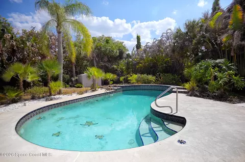 Exterior - 401 3rd Ave, Melbourne Beach, FL 32951 photo 4 of 4