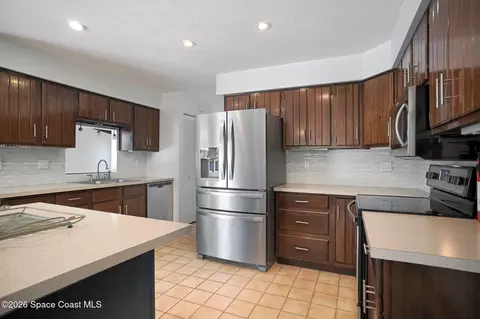 Kitchen - 401 3rd Ave, Melbourne Beach, FL 32951 photo 1 of 1