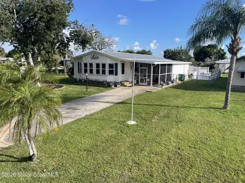 706 Lantania Dr, Barefoot Bay, FL 32976