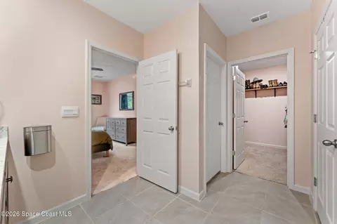 Entry Way - 5081 Talbot Blvd, Cocoa, FL 32926 photo 2 of 4