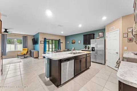Kitchen - 5081 Talbot Blvd, Cocoa, FL 32926 photo 1 of 5