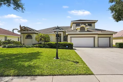 333 Flanders Dr, Indialantic, FL 32903