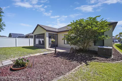 Exterior - 5430 Extravagant Ct, Cocoa, FL 32926 photo 2 of 2