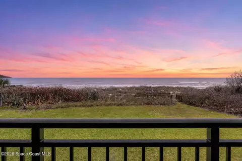 1915 S Atlantic Ave #202, Cocoa Beach, FL 32931