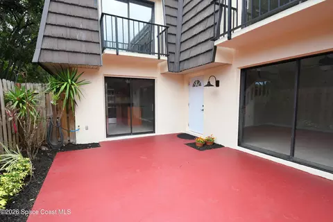 4014 Vista Oaks Cir NE, Palm Bay, FL 32905