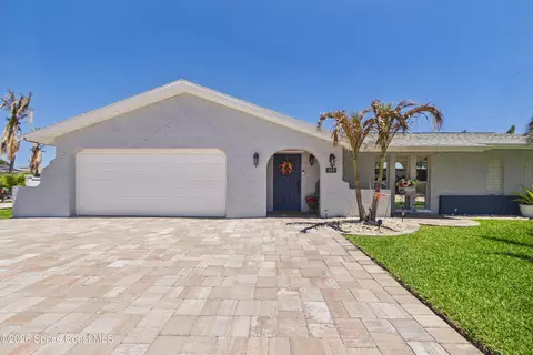 515 Royal Palm Blvd, Satellite Beach, FL 32937